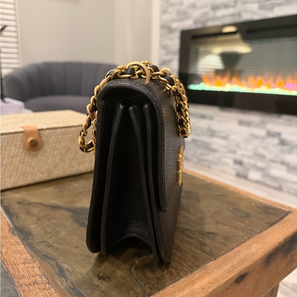 Tory Burch Britten Small Adjustable Shoulder Bag BLACK - Picture 2 of 9